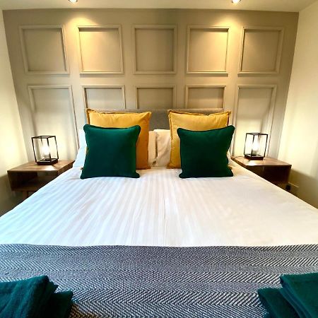 Monart Stylish City Centre Apartment, 2 Bed, Sleeps 6 Perth Extérieur photo