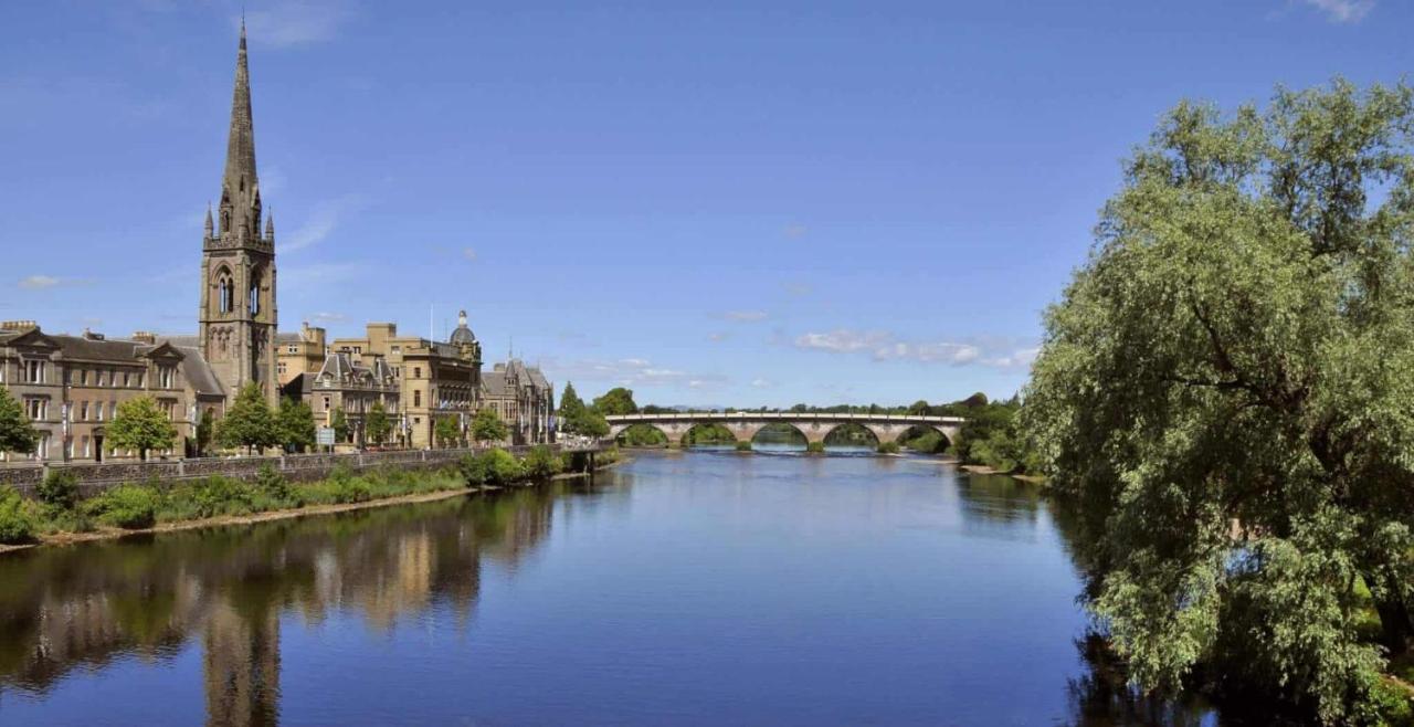 Monart Stylish City Centre Apartment, 2 Bed, Sleeps 6 Perth Extérieur photo