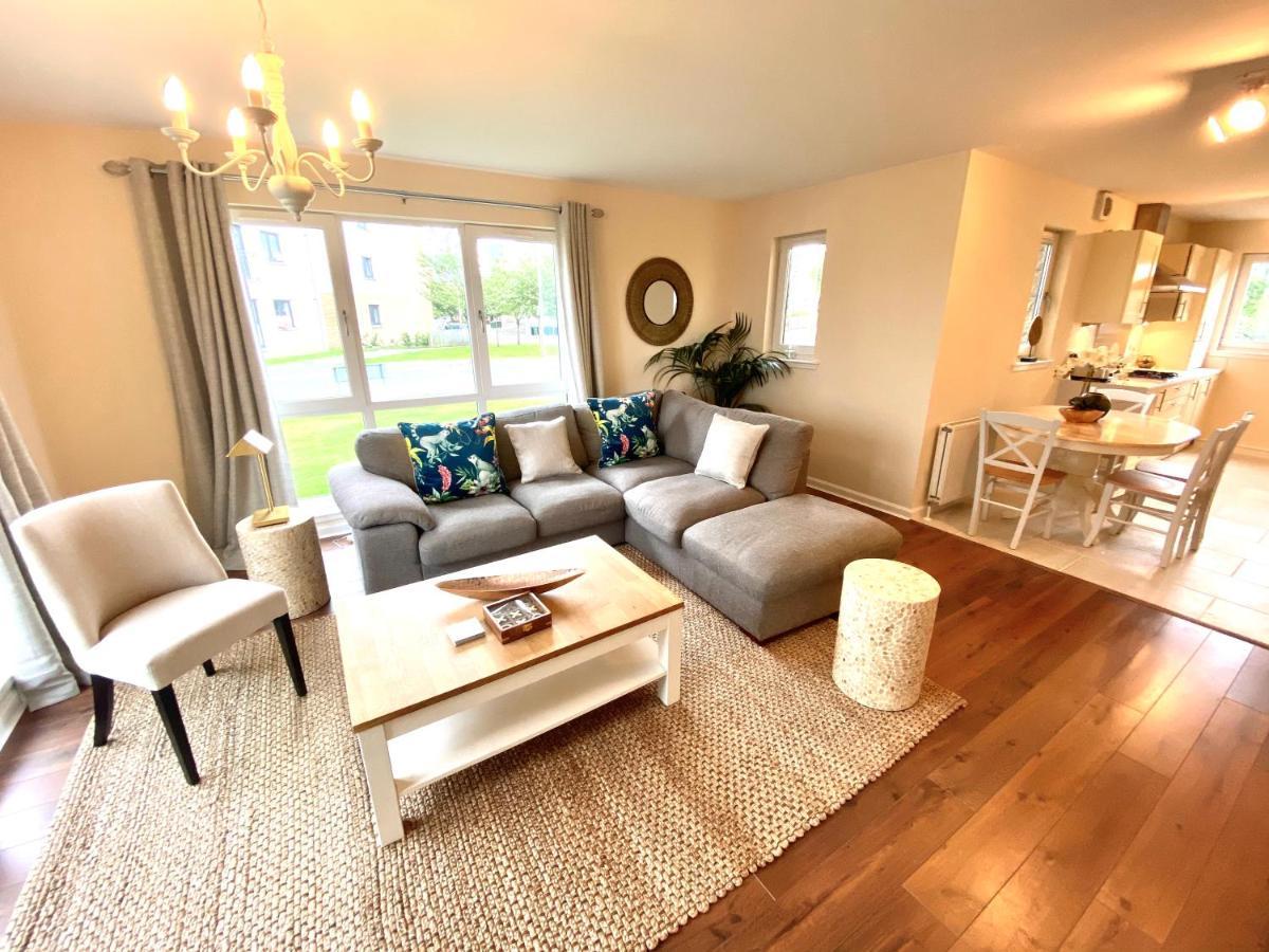Monart Stylish City Centre Apartment, 2 Bed, Sleeps 6 Perth Extérieur photo